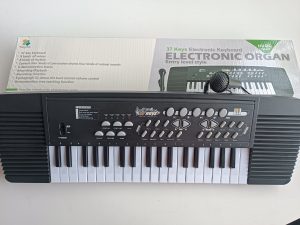 37 Keys Electronic Organ Keyboard